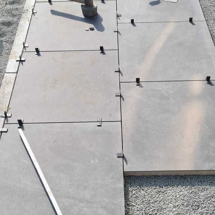 Pflasterflaeche verfugen